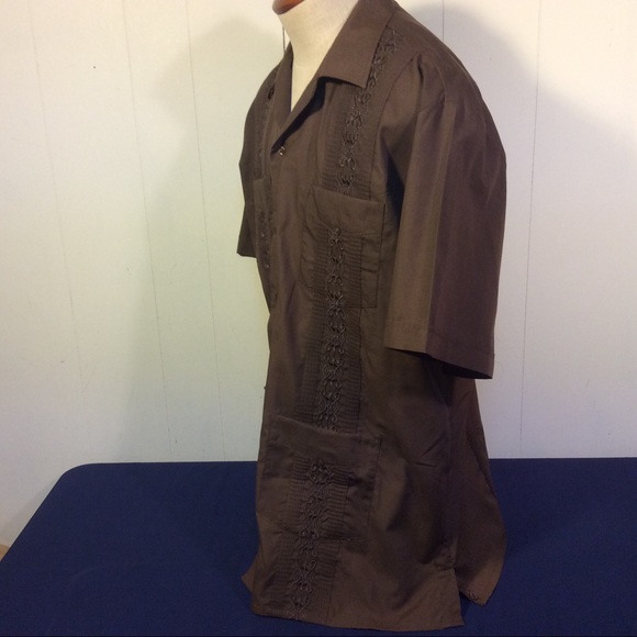 Omega Italy mens button down short Sleeve shirt size XL - Picture 6 of 8